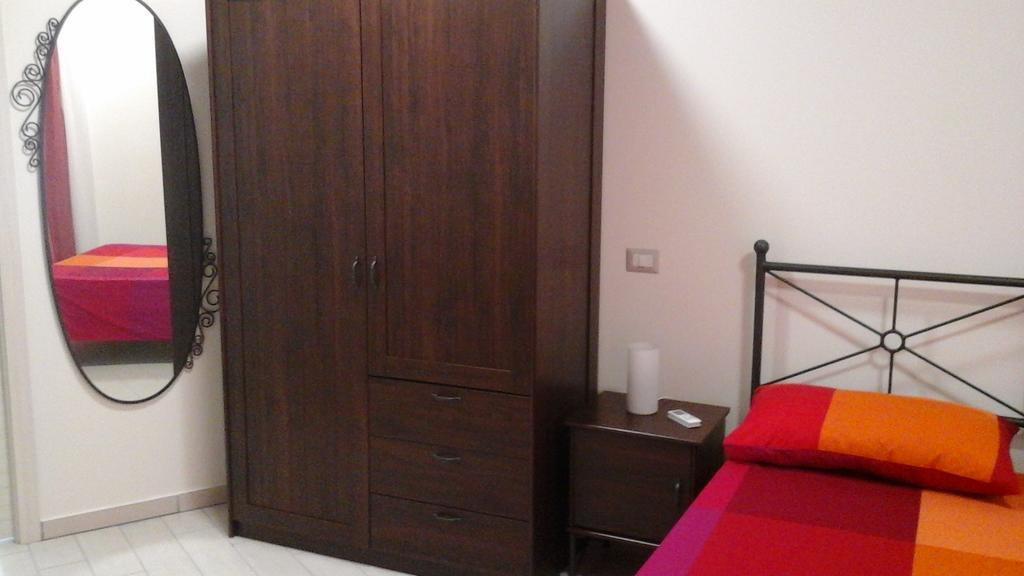 Fgs Service Snc "White Room" Ruoti Ngoại thất bức ảnh